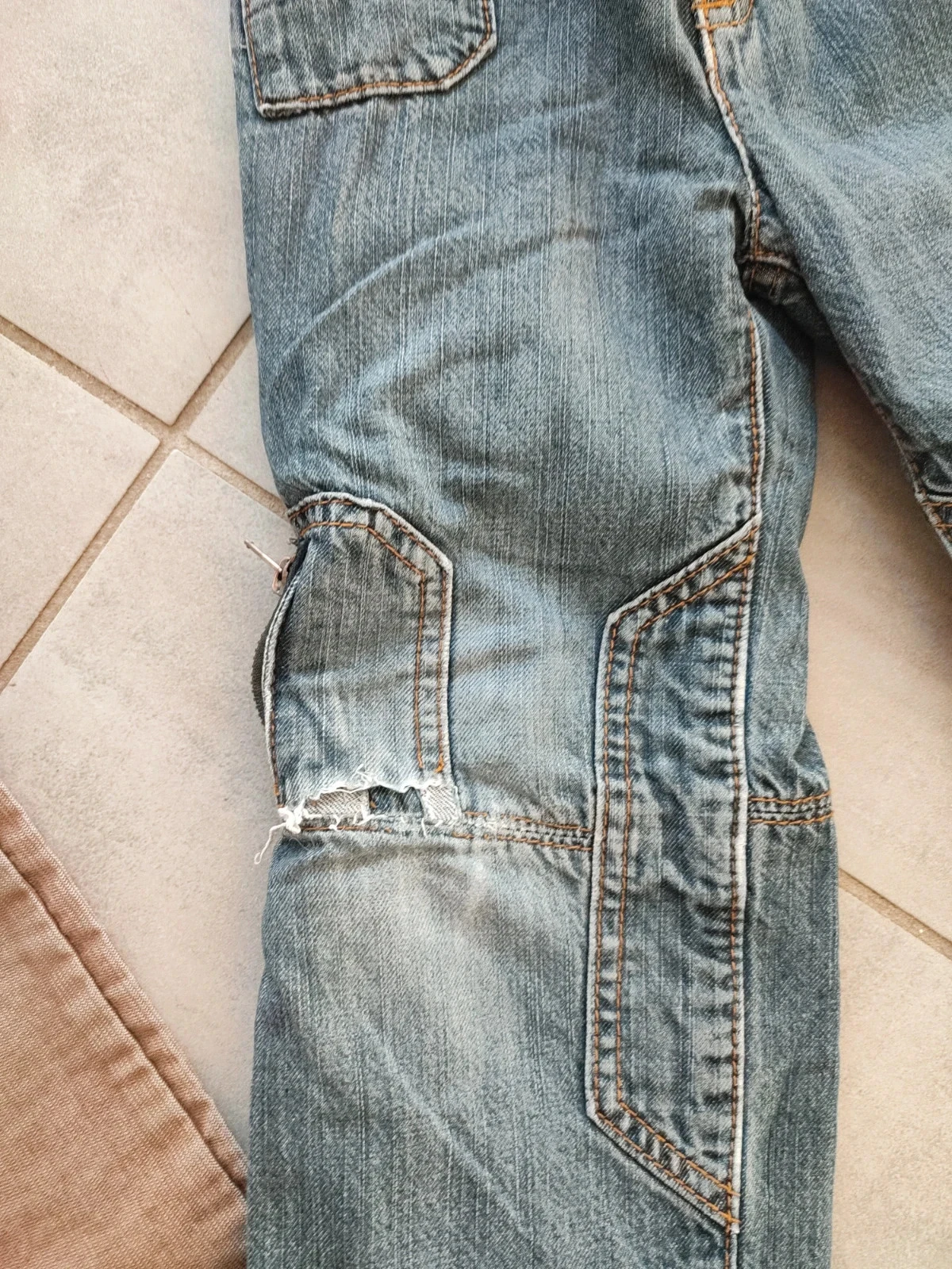 Lot de vêtements garçon 4 ans – photo 8